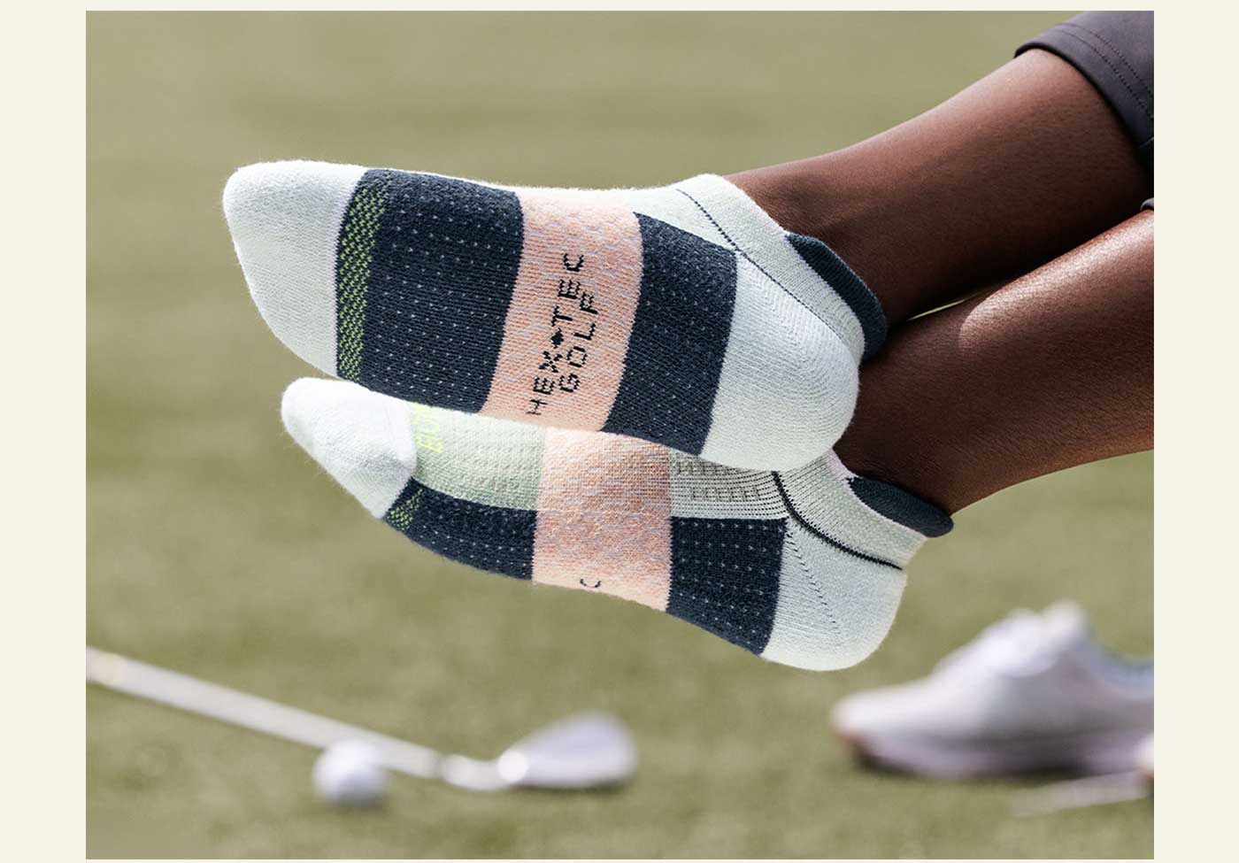 Built with performance features to keep you comfy through the 18th hole